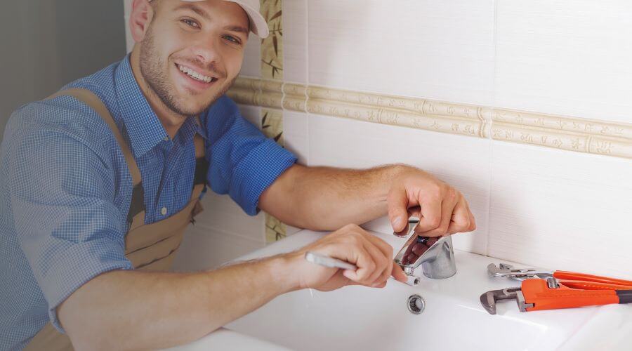 Kitchen Faucet Repair Service in Alplaus, NY
